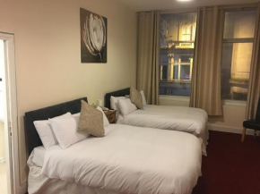 Отель ML Lodge  Кардифф